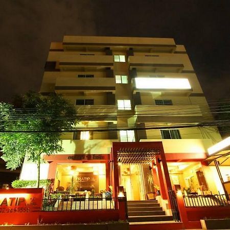 Darul Hijroh Hotel Bangkok Exterior foto